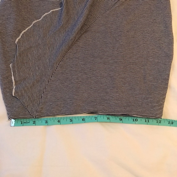 Stretch Ruffle Miniskirt - Picture 4 of 5